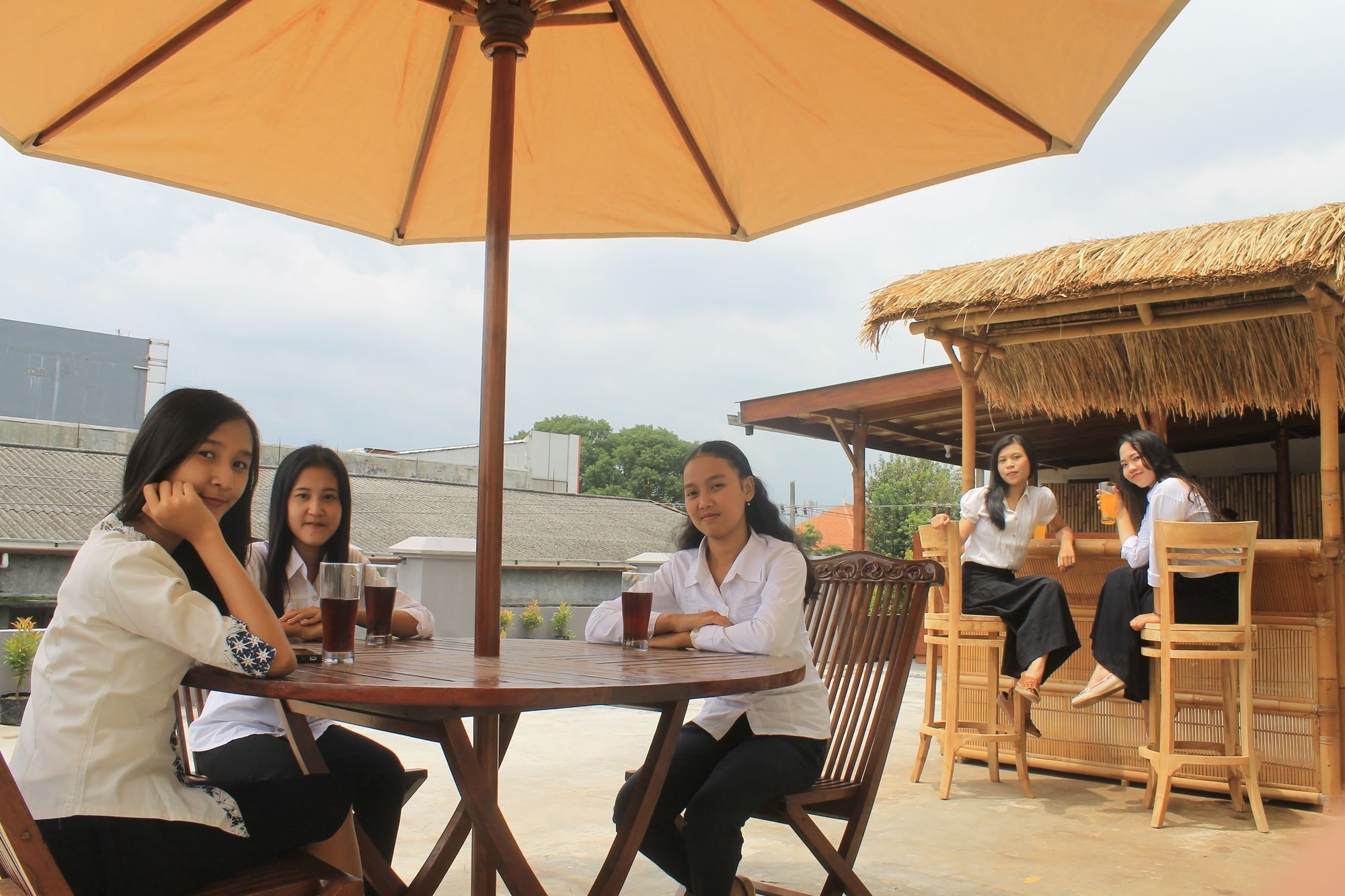 Palmyra Hostel Malang Exterior foto